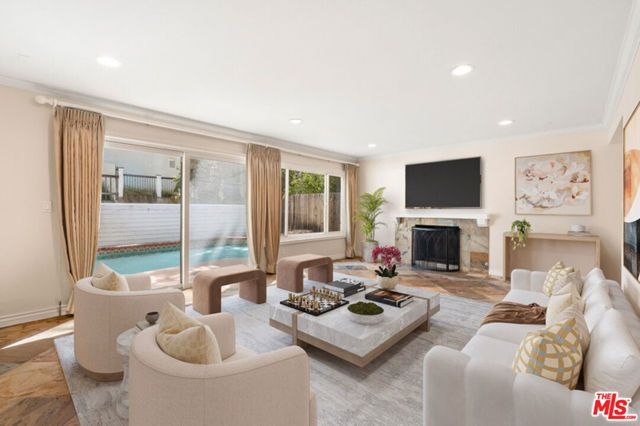 22840 Sparrowdell Drive, Calabasas, CA 91302