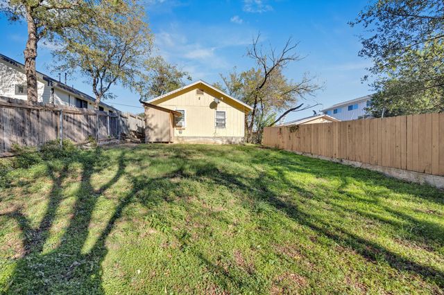 1144 Northwestern Ave B, Austin, TX 78702
