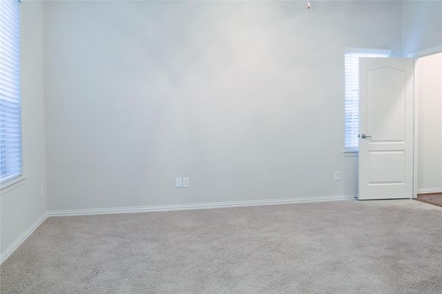 200 Sir Brine Drive, Lewisville, TX 75056