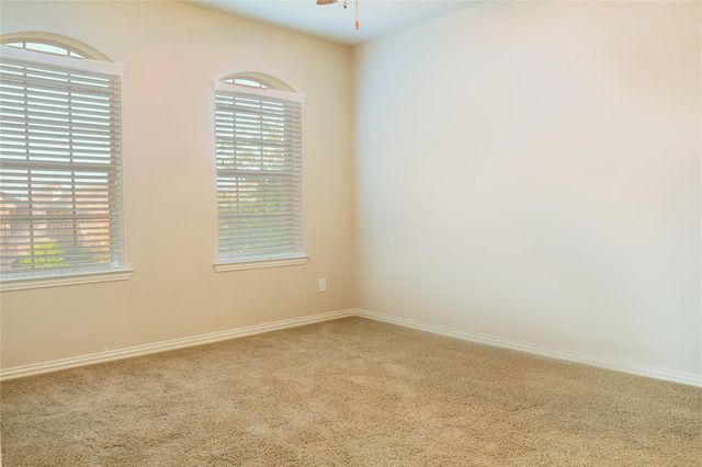 200 Sir Brine Drive, Lewisville, TX 75056