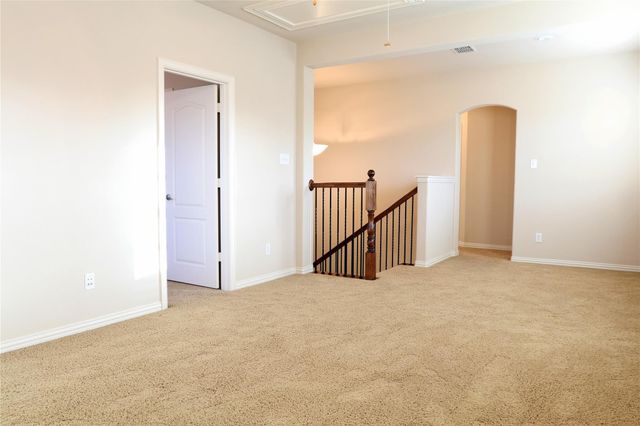 200 Sir Brine Drive, Lewisville, TX 75056