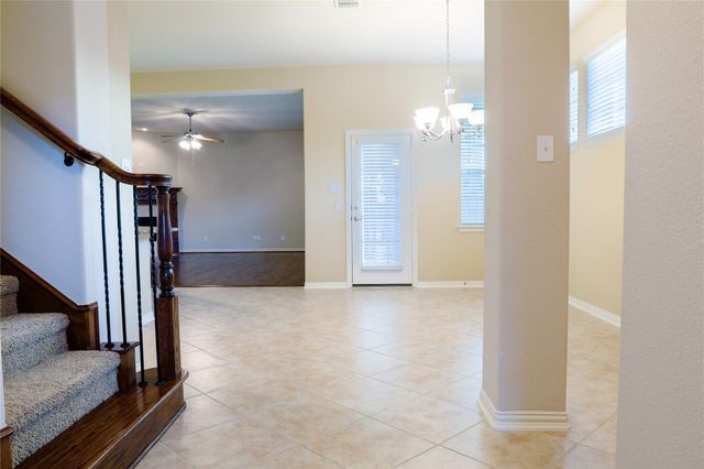 200 Sir Brine Drive, Lewisville, TX 75056