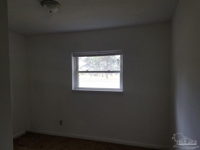 6426 Wagner Rd, Pensacola, FL 32505