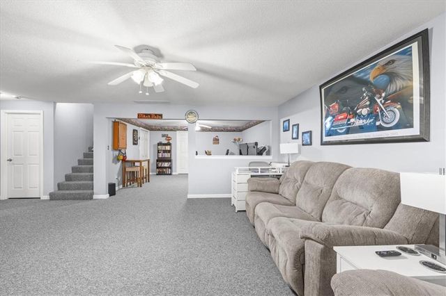 12670 Oakwood Drive, Platte City, MO 64079