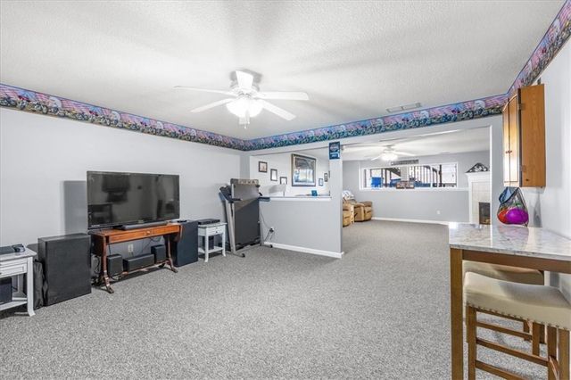 12670 Oakwood Drive, Platte City, MO 64079