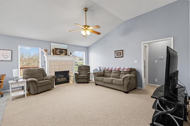 12670 Oakwood Drive, Platte City, MO 64079