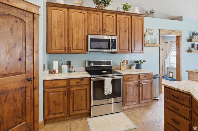 12532 S BRUNDISI WAY, Herriman, UT 84096