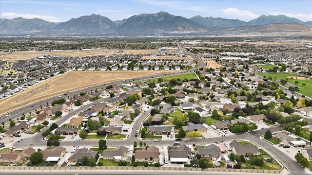 12532 S BRUNDISI WAY, Herriman, UT 84096