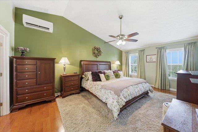 10504 Cheshire Ridge Drive, Florence, KY 41042