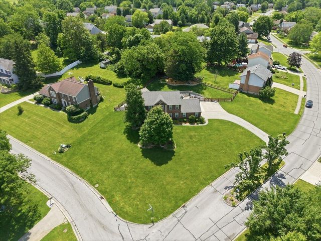 10504 Cheshire Ridge Drive, Florence, KY 41042