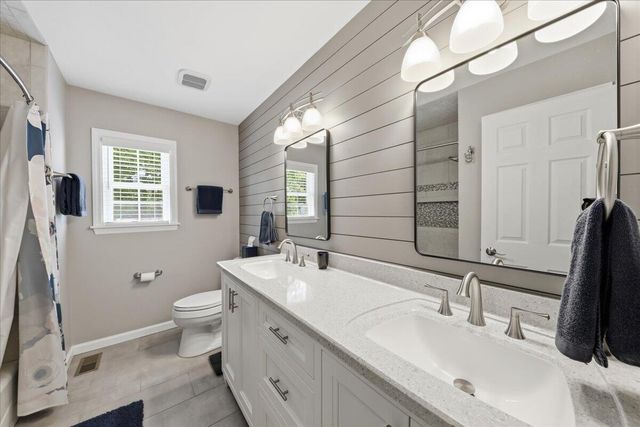 10504 Cheshire Ridge Drive, Florence, KY 41042