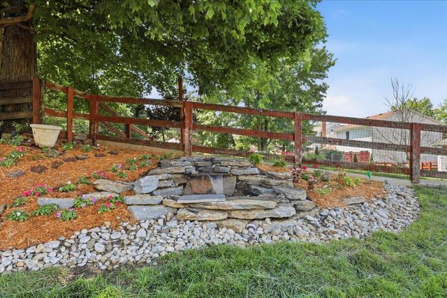10504 Cheshire Ridge Drive, Florence, KY 41042