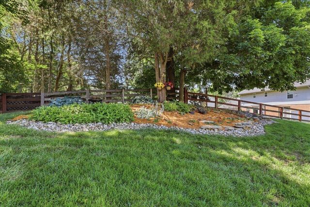 10504 Cheshire Ridge Drive, Florence, KY 41042