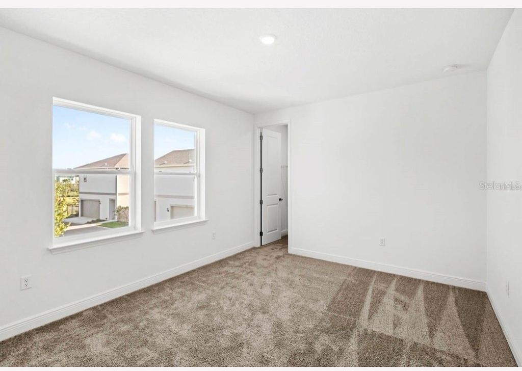 Image 22 of property listing at 10133 PEEBLES STREET, Orlando, FL 32827