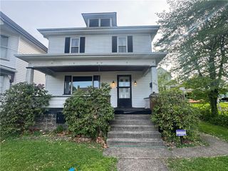 325 Crest Ave, Charleroi Boro, PA 15022