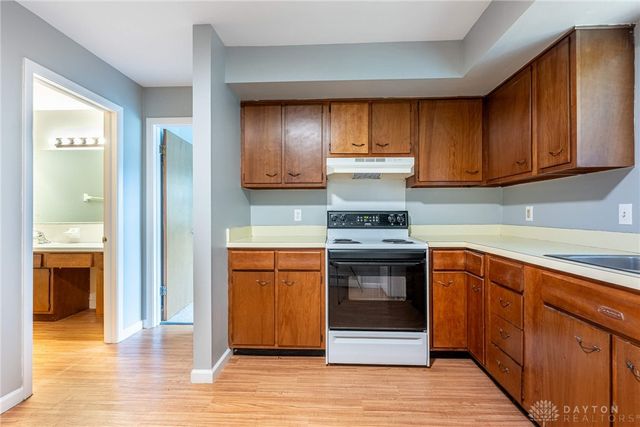 30 Bradstreet Road 5, Centerville, OH 45459