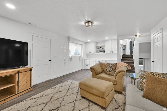 1804 N 700 E, North Ogden, UT 84414