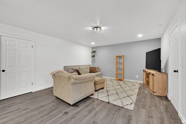 1804 N 700 E, North Ogden, UT 84414