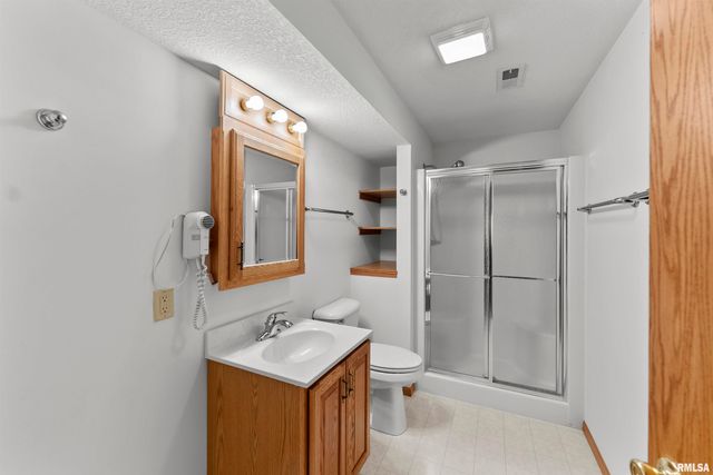 2009 VILLA PINES Circle, Carbon Cliff, IL 61239