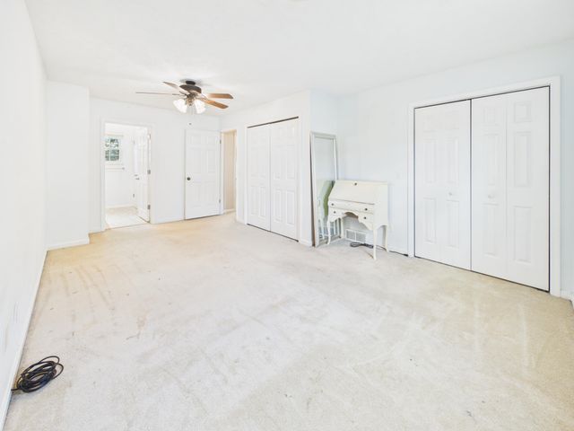 33 Lynn Marr Drive, Huntington, WV 25705