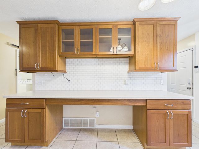 33 Lynn Marr Drive, Huntington, WV 25705