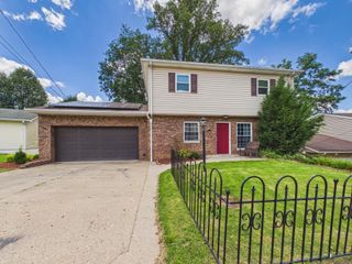 33 Lynn Marr Drive, Huntington, WV 25705