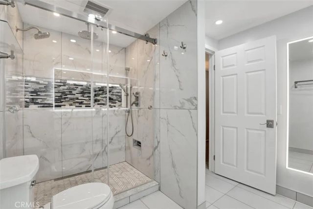 5021 Apollo Circle, Los Alamitos, CA 90720
