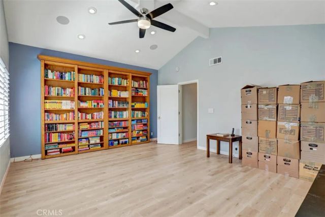 5021 Apollo Circle, Los Alamitos, CA 90720
