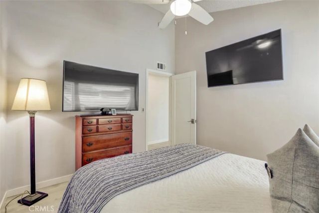 5021 Apollo Circle, Los Alamitos, CA 90720