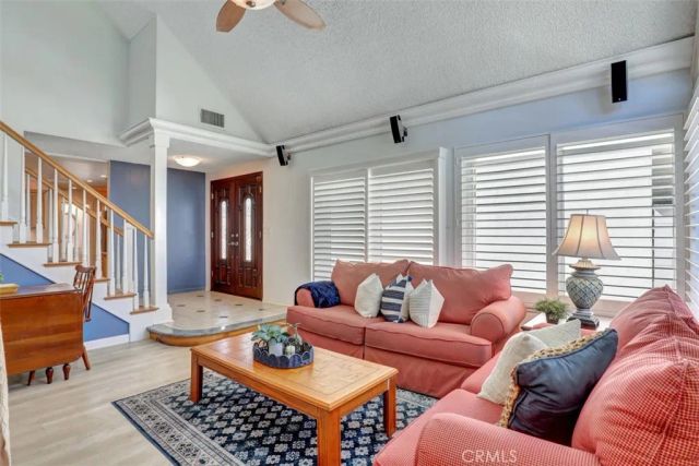 5021 Apollo Circle, Los Alamitos, CA 90720