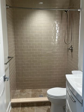 133 Salem St 214, Revere, MA 02151