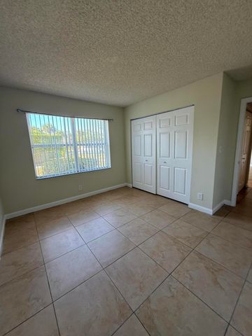 7640 Westwood Drive 402, Tamarac, FL 33321