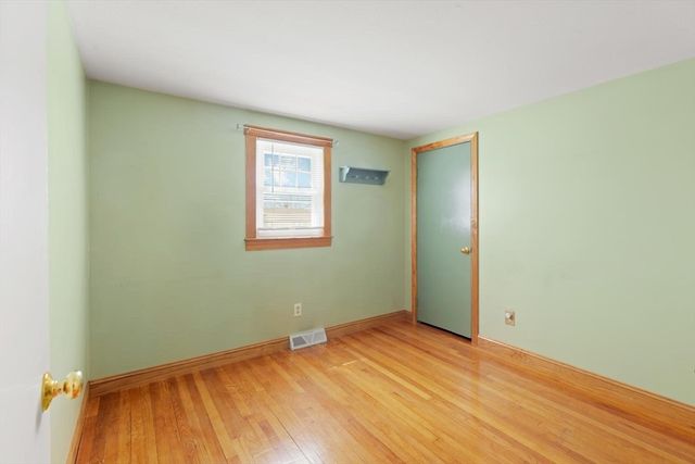 221 Anawan St, Brockton, MA 02302