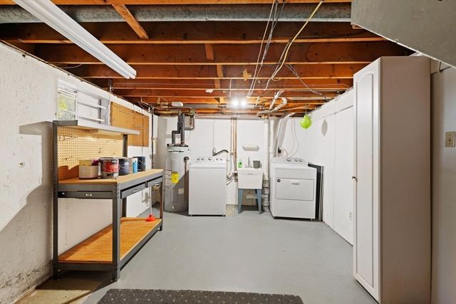 221 Anawan St, Brockton, MA 02302