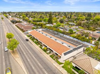 1665 W Shaw Ave Avenue, Fresno, CA 93711