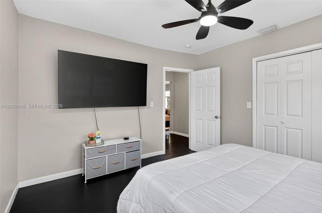 172 NW 116th St, Miami, FL 33168