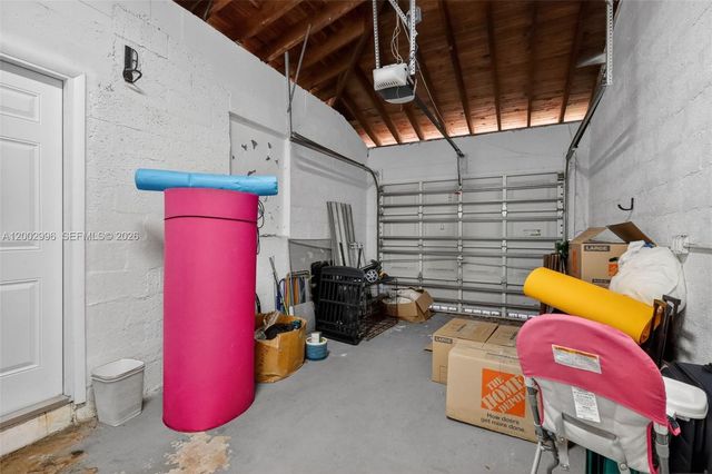 172 NW 116th St, Miami, FL 33168