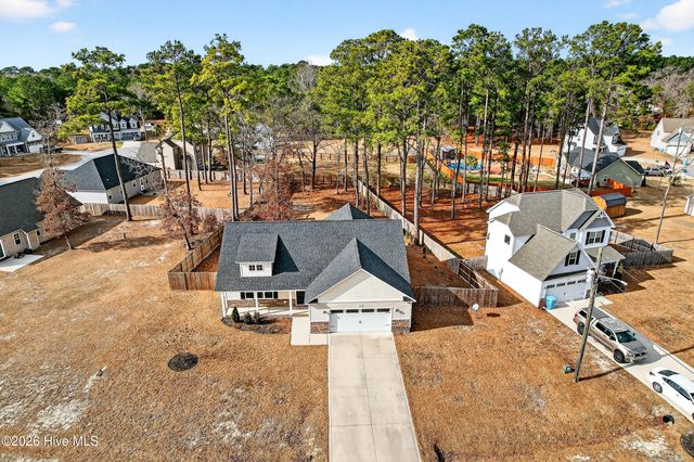 220 Westfield Drive, Richlands, NC 28574