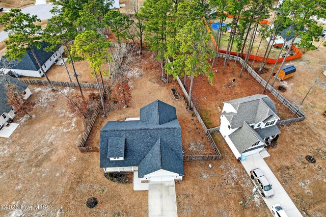 220 Westfield Drive, Richlands, NC 28574