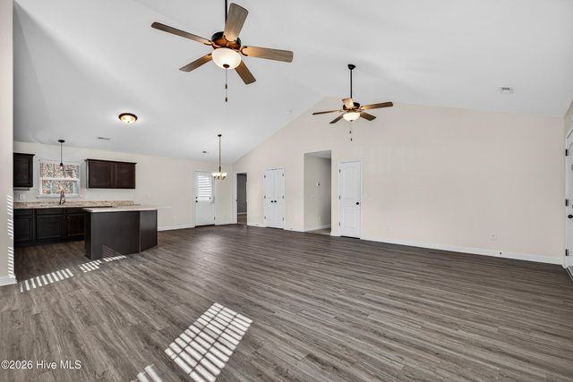 220 Westfield Drive, Richlands, NC 28574