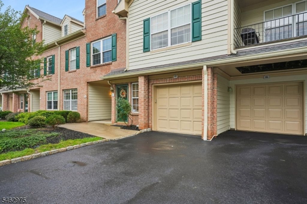 16 Cadence Ct, Morris Twp., NJ 07960 — photo 2