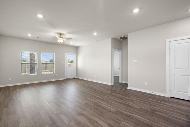 13235 Padre Bay Lane, Rosharon, TX 77583