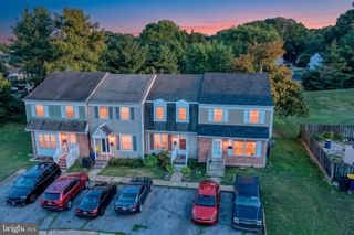 6 HERITAGE DR, Dover, DE 19904