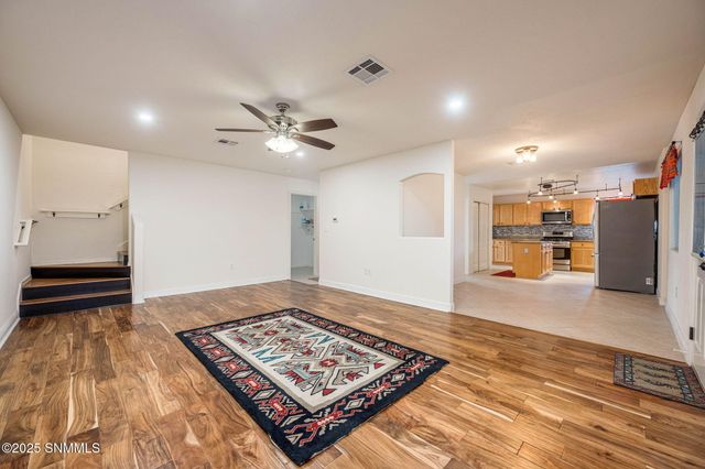 3710 Piedras Negras Drive, Las Cruces, NM 88012