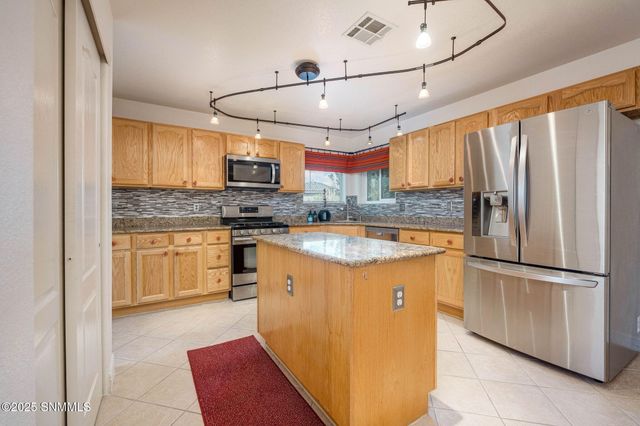 3710 Piedras Negras Drive, Las Cruces, NM 88012