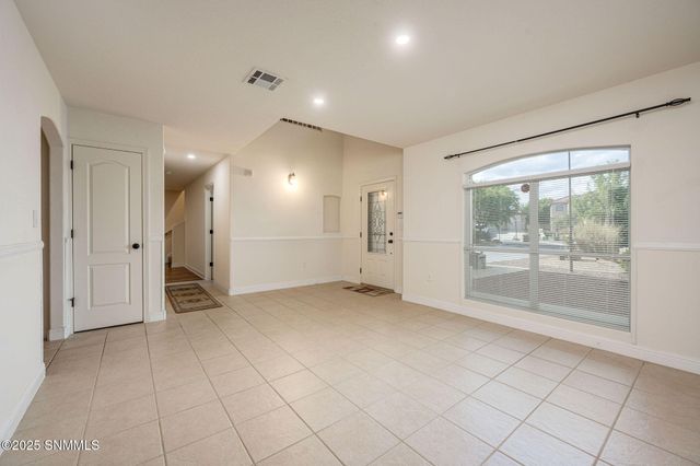 3710 Piedras Negras Drive, Las Cruces, NM 88012