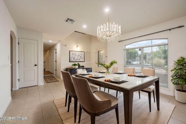 3710 Piedras Negras Drive, Las Cruces, NM 88012