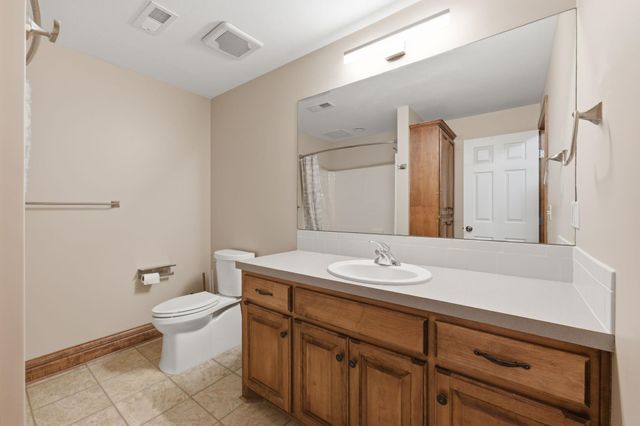 13312 E Edgewood St, Wichita, KS 67230