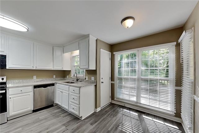 2105 Cornerstone Lane SW, Marietta, GA 30064