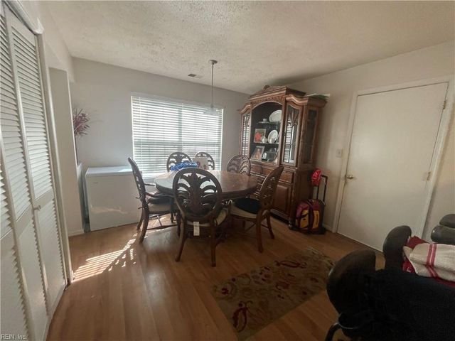 829 Shoal Creek TRL, Chesapeake, VA 23320
